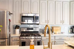 846 Linden St, Ontario, CA 91762 - Photo 17