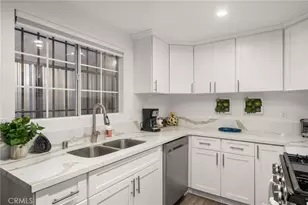 7516 Avalon, Los Angeles, CA 90003 - Photo 11