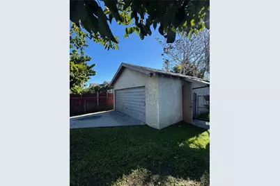 11200 11200 Stanford Ave, Los Angeles, CA 90059 - Photo 9