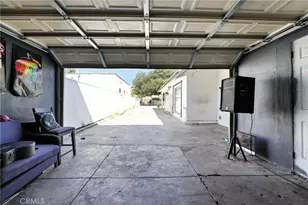 10333 Capistrano Ave, South Gate, CA 90280 - Photo 21