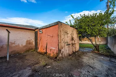 1504 S California Avenue, Compton, CA 90221 - Photo 17