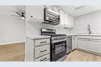 181 W La Verne #5, Pomona, CA 91767 - Photo 9