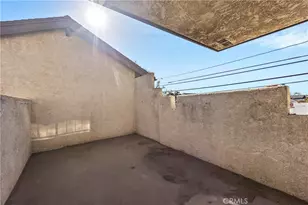 15000 Halldale Ave, Gardena, CA 90247 - Photo 19