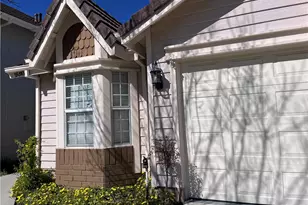 19849 Collins, Canyon Country, CA 91351 - Photo 3