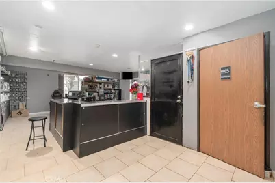 10240 Atlantic Ave, South Gate, CA 90280 - Photo 13