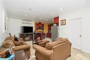 10240 Atlantic Ave, South Gate, CA 90280 - Photo 15