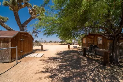 1676 Avalon, Yucca Valley, CA 92284 - Photo 29