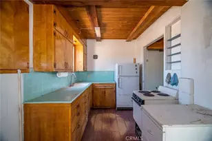 1676 Avalon, Yucca Valley, CA 92284 - Photo 43