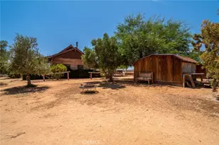 1676 Avalon, Yucca Valley, CA 92284 - Photo 33