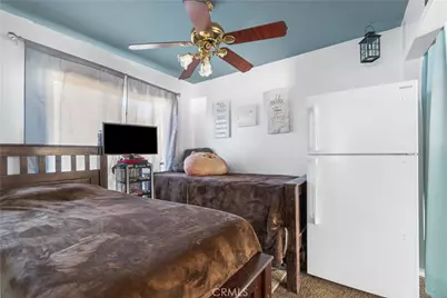 612 W 36th, San Bernardino, CA 92405 - Photo 9