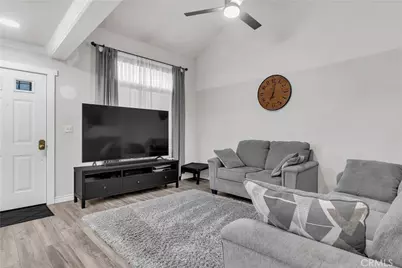 820 W Compton #20, Compton, CA 90220 - Photo 5