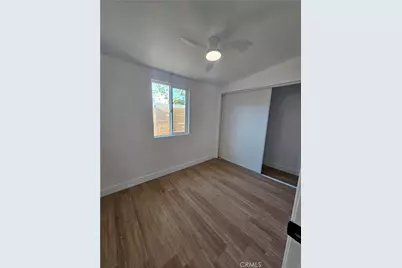10657 Sherman, Los Angeles, CA 91352 - Photo 7