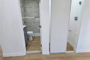 10657 Sherman, Los Angeles, CA 91352 - Photo 15