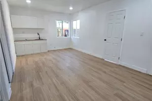 10657 Sherman, Los Angeles, CA 91352 - Photo 13