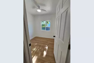 10657 Sherman, Los Angeles, CA 91352 - Photo 9