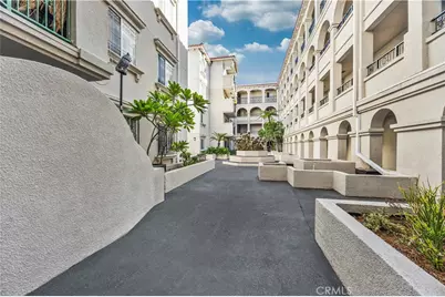7018 Rita #404, Huntington Park, CA 90255 - Photo 39