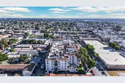 7018 Rita #404, Huntington Park, CA 90255 - Photo 9