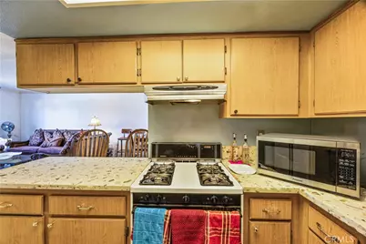 7018 Rita #404, Huntington Park, CA 90255 - Photo 25