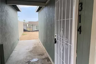 113 W Fredricks St, Barstow, CA 92311 - Photo 1