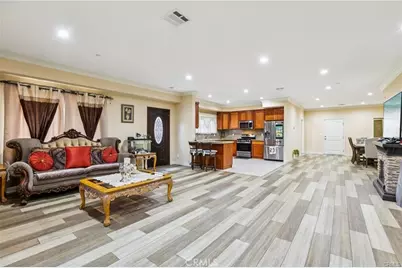 204 E 121st, Los Angeles, CA 90061 - Photo 7