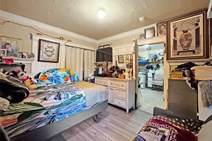 348 W Vernon Ave, Los Angeles, CA 90037 - Photo 33