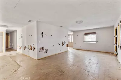 20575 Lupine Street, Apple Valley, CA 92308 - Photo 17