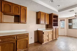 20575 Lupine St, Apple Valley, CA 92308 - Photo 29