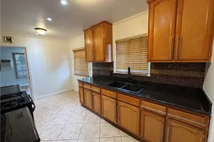 13719 S San Pedro, Los Angeles, CA 90061 - Photo 11