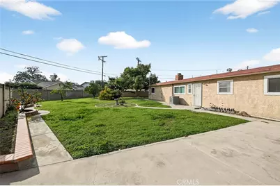 203 N Royal Place, Anaheim, CA 92806 - Photo 9