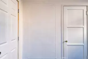 10520 Ruthelen, Los Angeles, CA 90047 - Photo 25