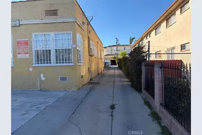 6121 10th, Los Angeles, CA 90043 - Photo 3