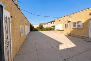 6121 10th, Los Angeles, CA 90043 - Photo 7