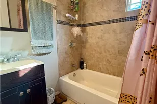 9802 Defiance, Los Angeles, CA 90002 - Photo 13