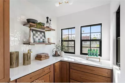 5334 S Hillcrest Drive, Los Angeles, CA 90043 - Photo 9