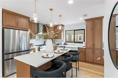 5334 S Hillcrest Drive, Los Angeles, CA 90043 - Photo 7