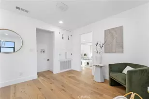 5334 S Hillcrest Dr, Los Angeles, CA 90043 - Photo 21