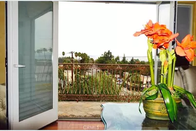 4198 Sunswept, Studio City, CA 91604 - Photo 17