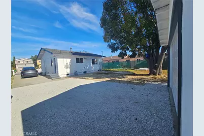 1924 W Arlington, Long Beach, CA 90810 - Photo 19