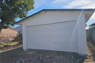 1924 W Arlington, Long Beach, CA 90810 - Photo 13