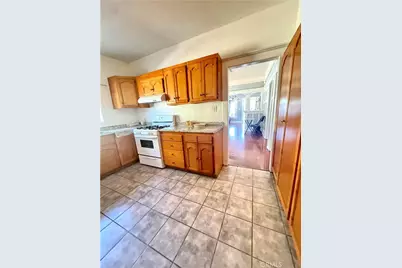 2129 W 30th, Los Angeles, CA 90018 - Photo 23