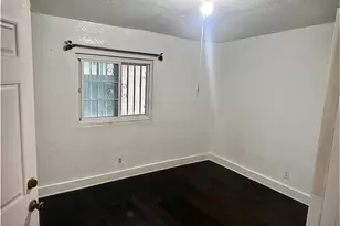 2129 30th W 30th, Los Angeles, CA 90018 - Photo 31