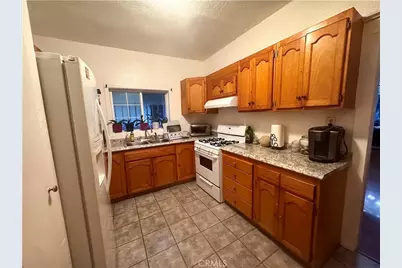 2129 30th W 30th, Los Angeles, CA 90018 - Photo 21