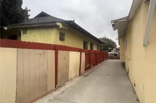 2129 W 30th, Los Angeles, CA 90018 - Photo 37
