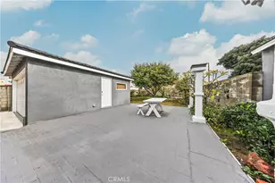 1526 Lakme, Wilmington, CA 90744 - Photo 33