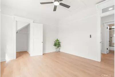 1720 S Kingsley, Los Angeles, CA 90006 - Photo 37