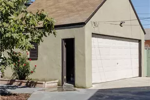 2127 W 76th, Los Angeles, CA 90047 - Photo 9