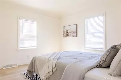 2127 W 76th, Los Angeles, CA 90047 - Photo 21