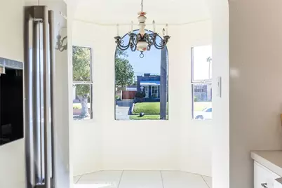 2127 W 76th, Los Angeles, CA 90047 - Photo 45