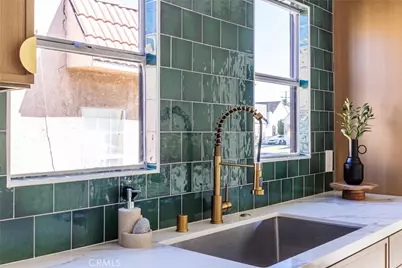 2127 W 76th, Los Angeles, CA 90047 - Photo 43