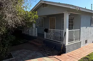 902 E 78th, Los Angeles, CA 90001 - Photo 23